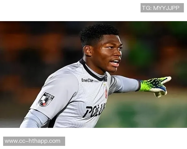 阿森纳关注帕尔马门将铃木彩艳并派遣球探进行考察