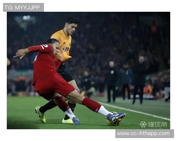 篮网队宣布签约后卫特里罗伯茨与前锋特雷斯科特共同增强阵容实力